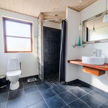 Vidunderlig Ved Skov Og Golfbane